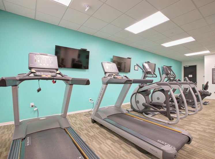 24 Hour Exclusive Fitness Room